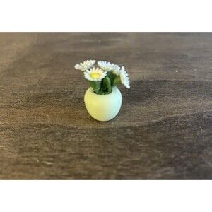 Calico Critter  / Sylvanian Families Potted Plant / Dollhouse Miniatures
